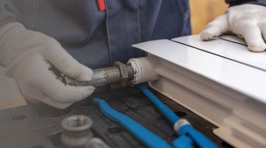 Professional water heater repair services in Clinchco, VA